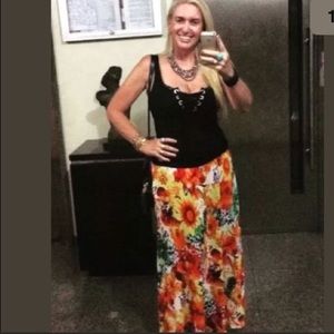 Full floral skirt size 12